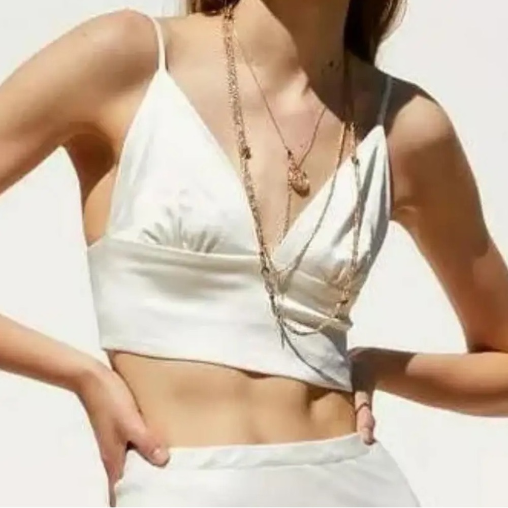 Satin Effect White Crop Top